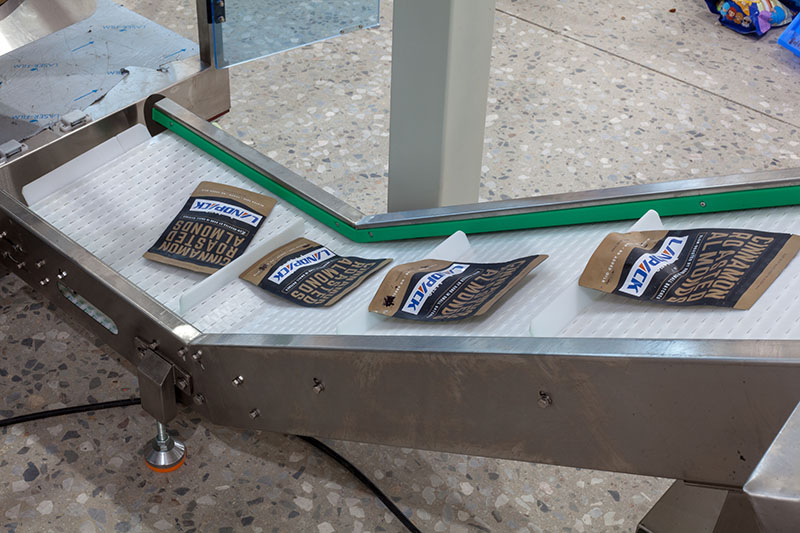 Automatic Cashew Nut Horizontal Pouch Packing Machine