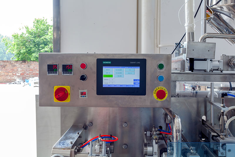 Automatic Spout Pouch Filling and Capping Machine Horizontal Pouch Packing Machine