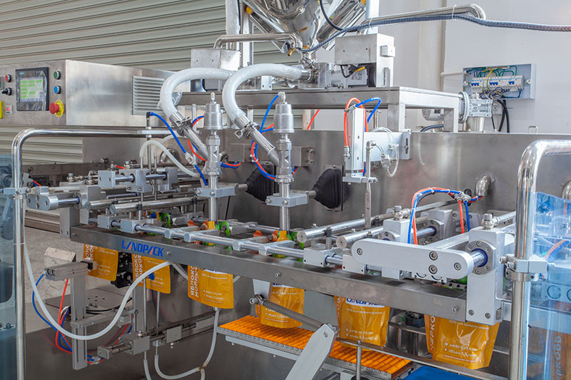 Automatic Spout Pouch Filling and Capping Machine Horizontal Pouch Packing Machine
