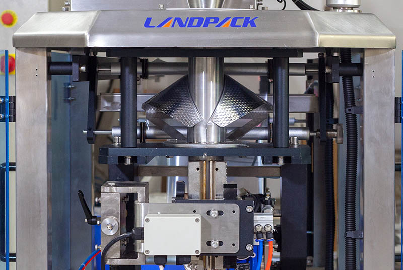 Automatic Packaging Machine For Gummy Bear Candy