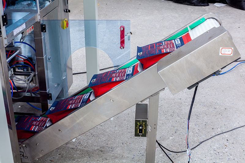 Automatic Premade Bag Beef Jerky Packing Machine With Multihead Weigher