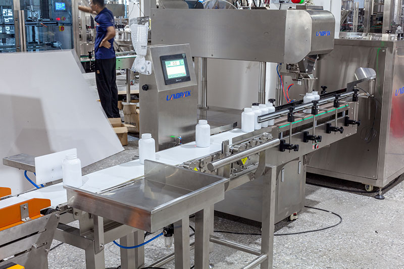 Automatic Vitamin Gummy Counting Packaging Machine Filling Line