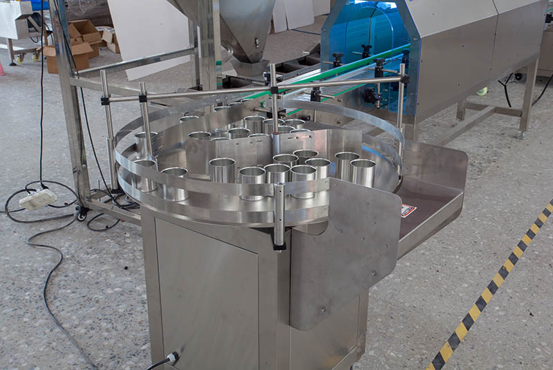Automatic Mixed Gummies Can Tin Filling Sealing and Labeling Machine