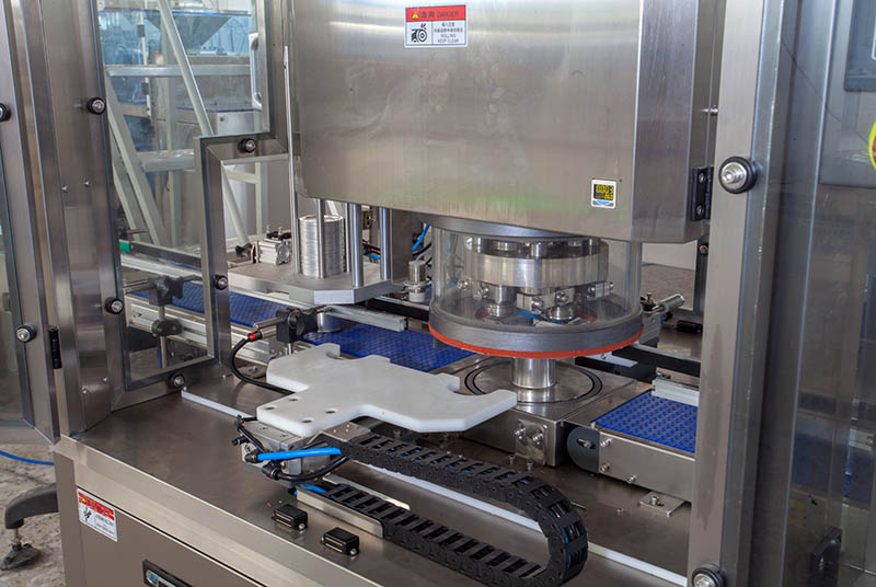 Automatic Mixed Gummies Can Tin Filling Sealing and Labeling Machine