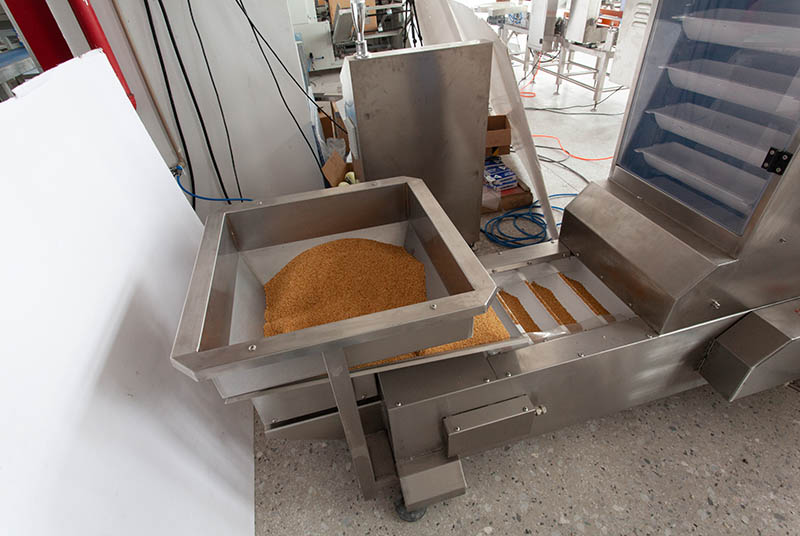 Linear Weigher Pet Food Horizontal Pouch Packing Machine