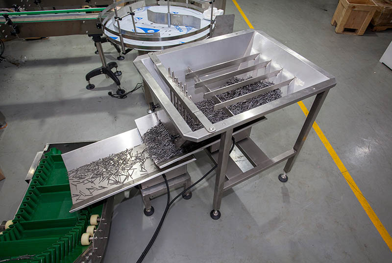 Automatic Fastener Weighing Packing Machine Box Filling Machine