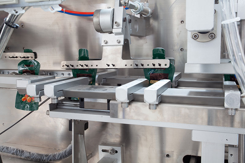 Juice Shape Pouch Doypack Packing Machine | Premede Pouch Horizontal Packing Machine