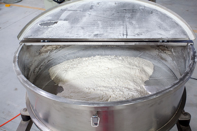 Automatic Flour Packing Machine Vertical Powder Packaging Machine with Industrial Vacuum