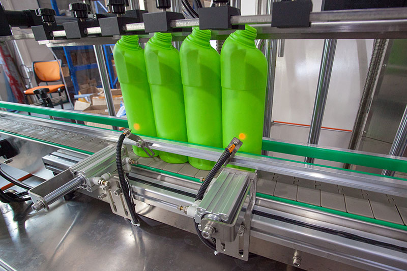 High Precision Chemical Filling Machine | Corrosive Liquid Bottle Filling Machine