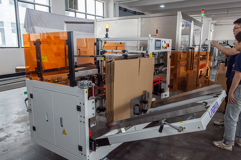 Automatic Box Case Carton Sealing Packing Machine Line